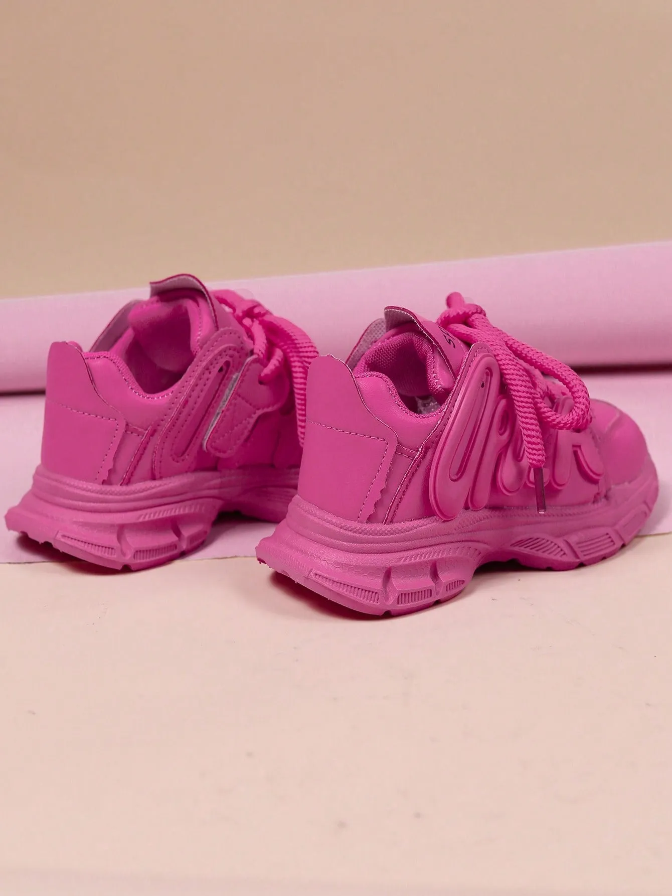 1pair Kids' Sports Shoes,