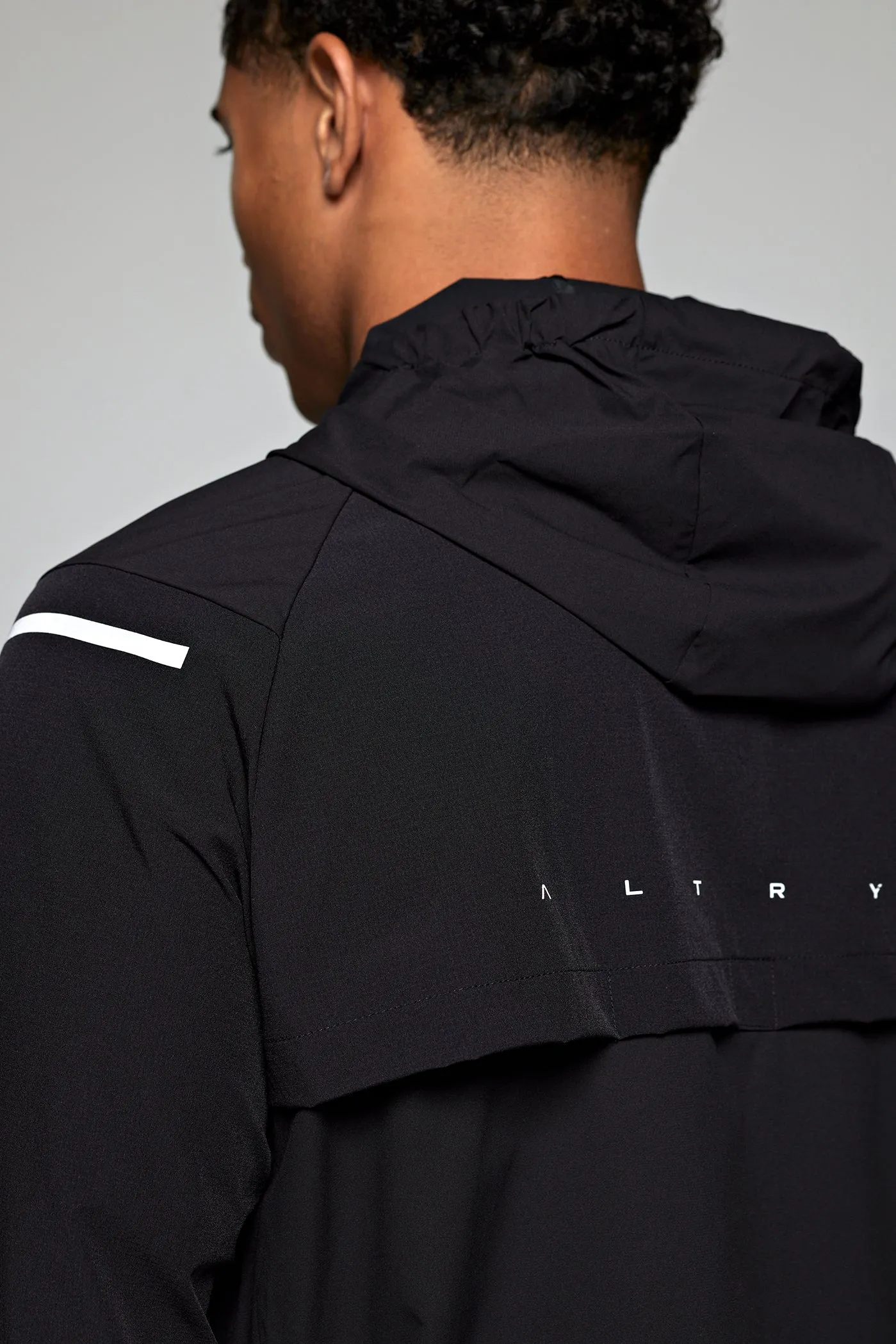 Ascend Tech Running Jacket - Black