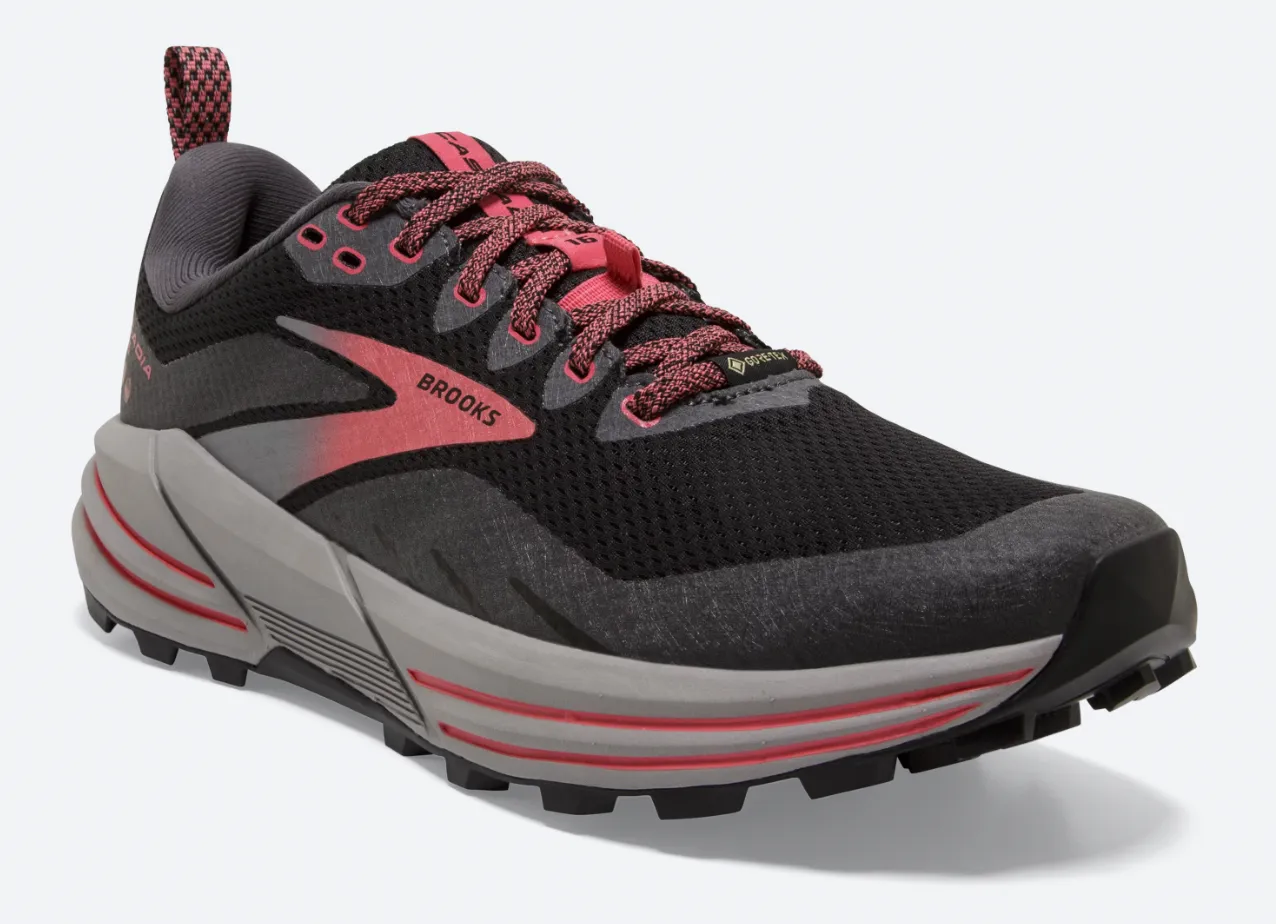 Brooks Cascadia 16 GoreTex Women's Trail Runners