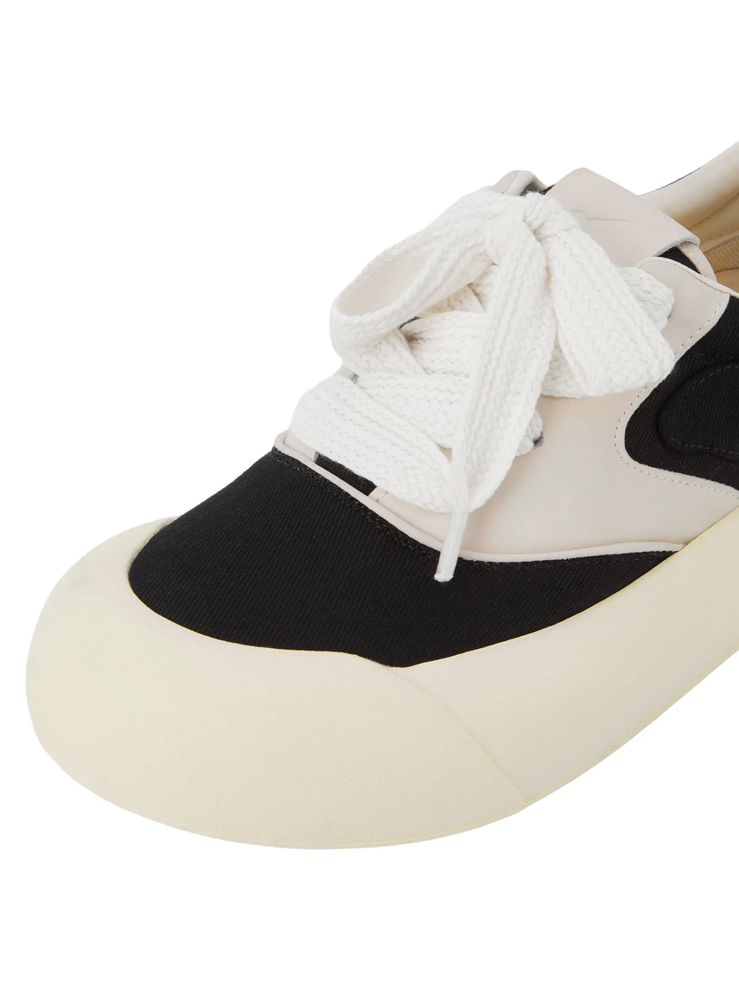 Chunky Round-Toe Color-Block Rap Sneakers