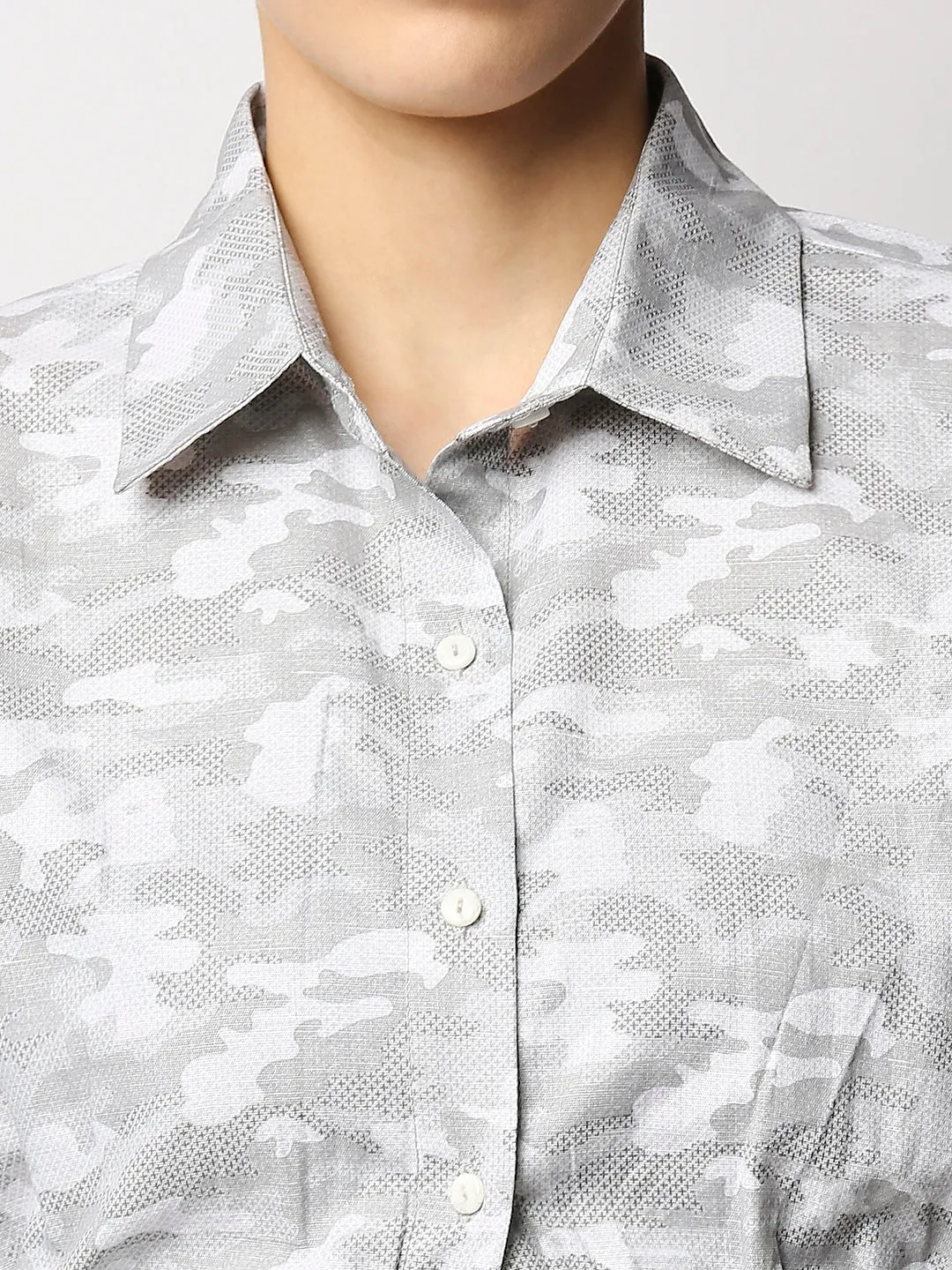Disrupt Women Grey Camouflage Tie-up Cropped Shirt