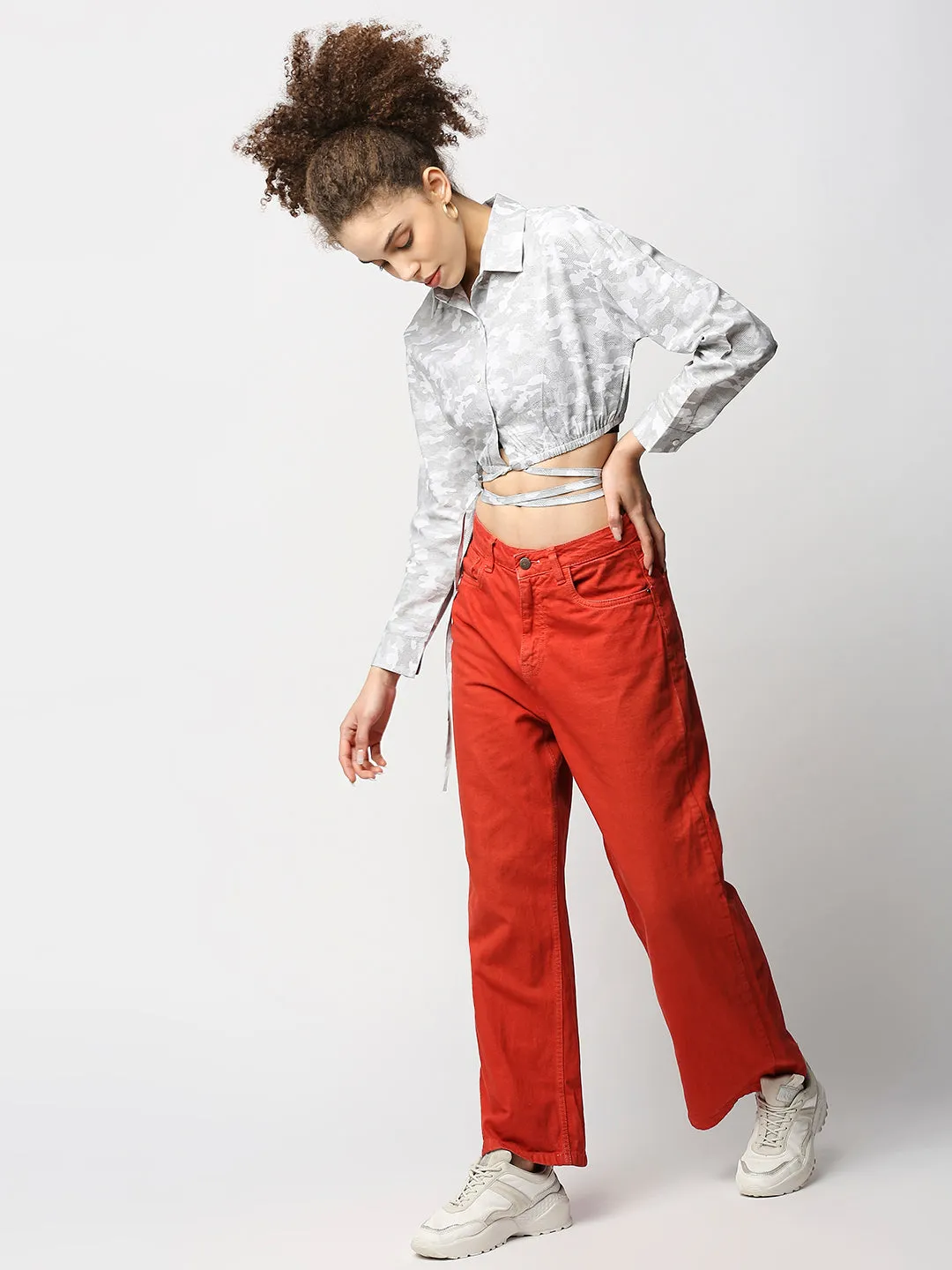 Disrupt Women Grey Camouflage Tie-up Cropped Shirt