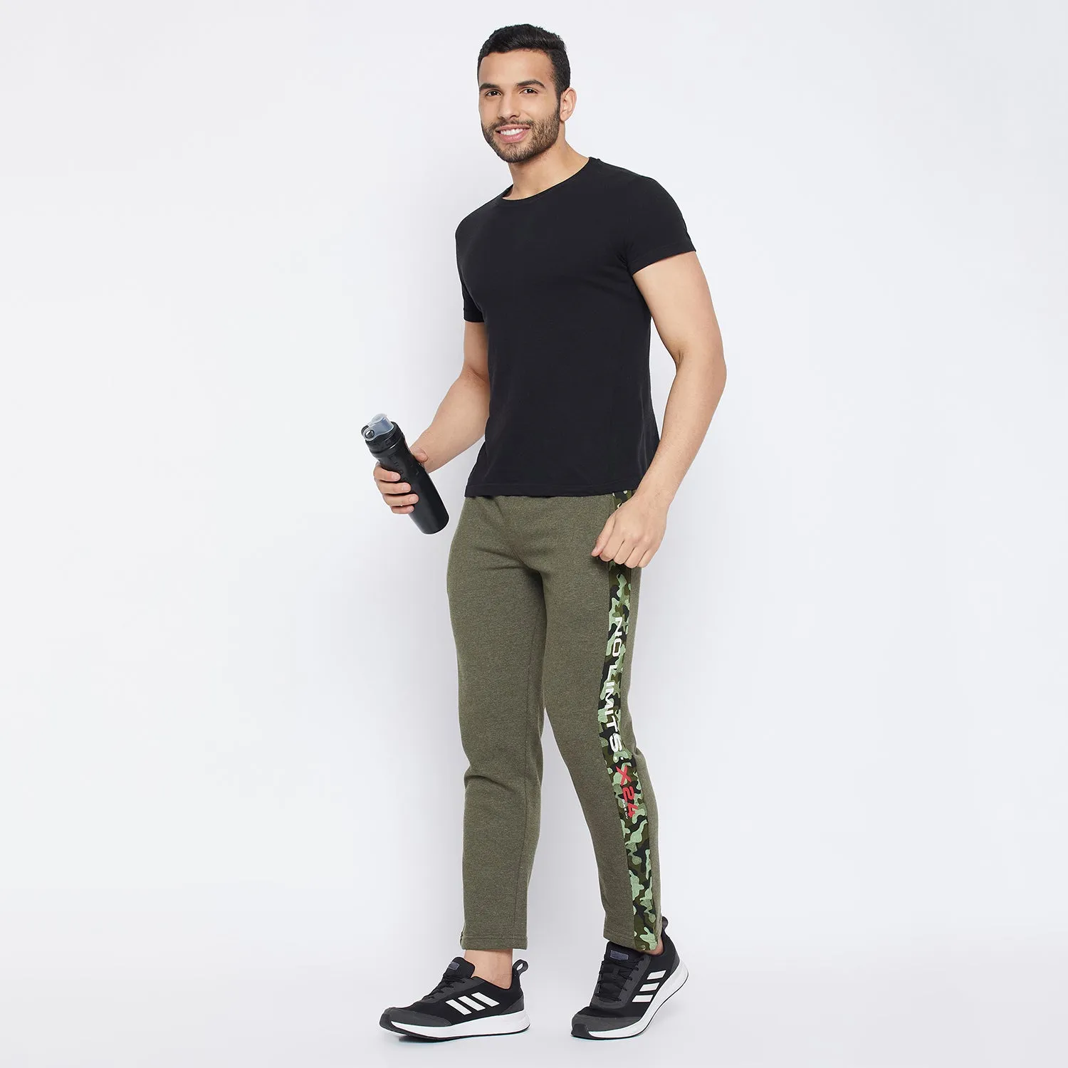 Duke Stardust Men Regular Track Pant (LF5528)