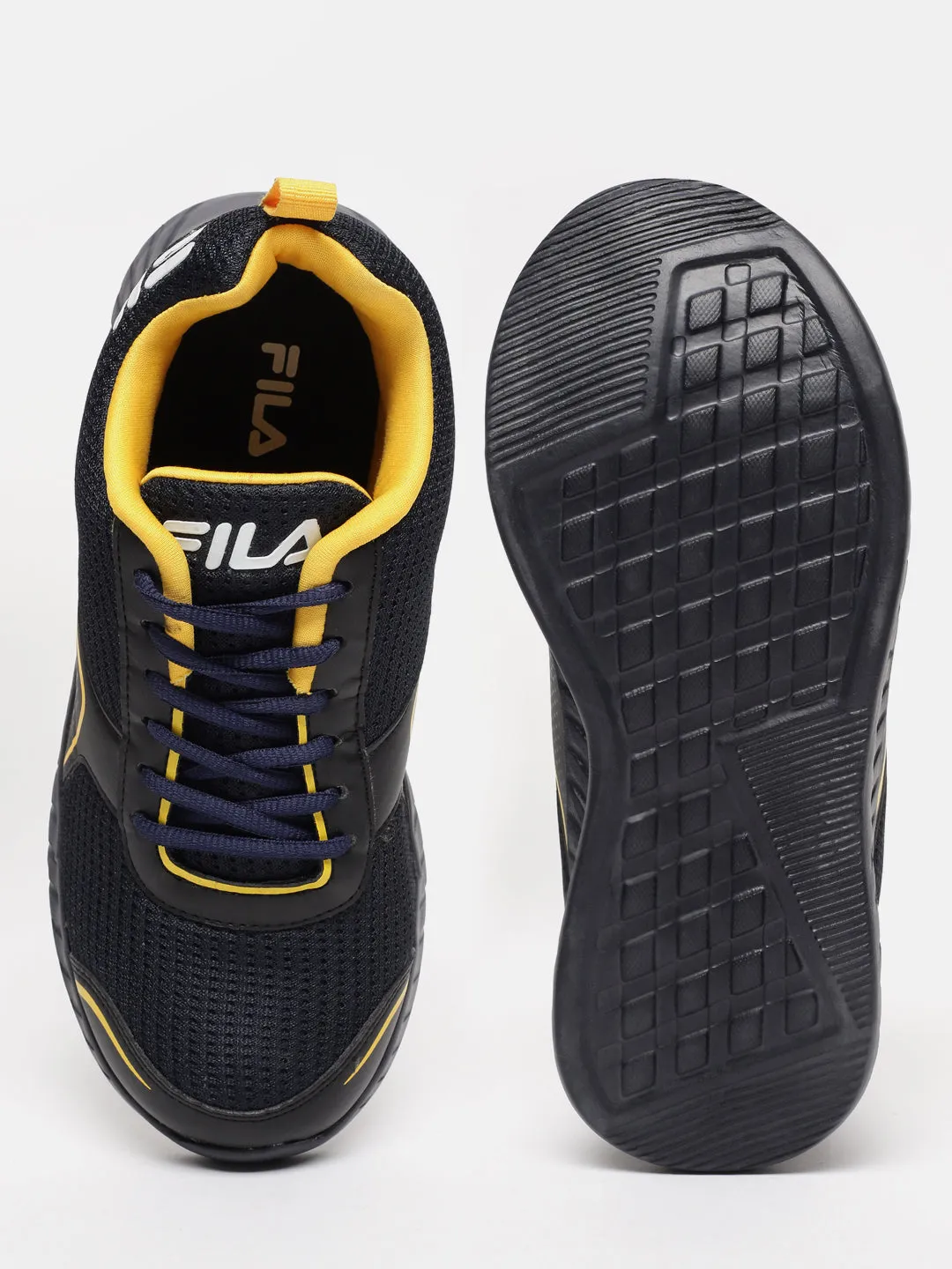 Fila White Garon Plus Men's Running Shoes