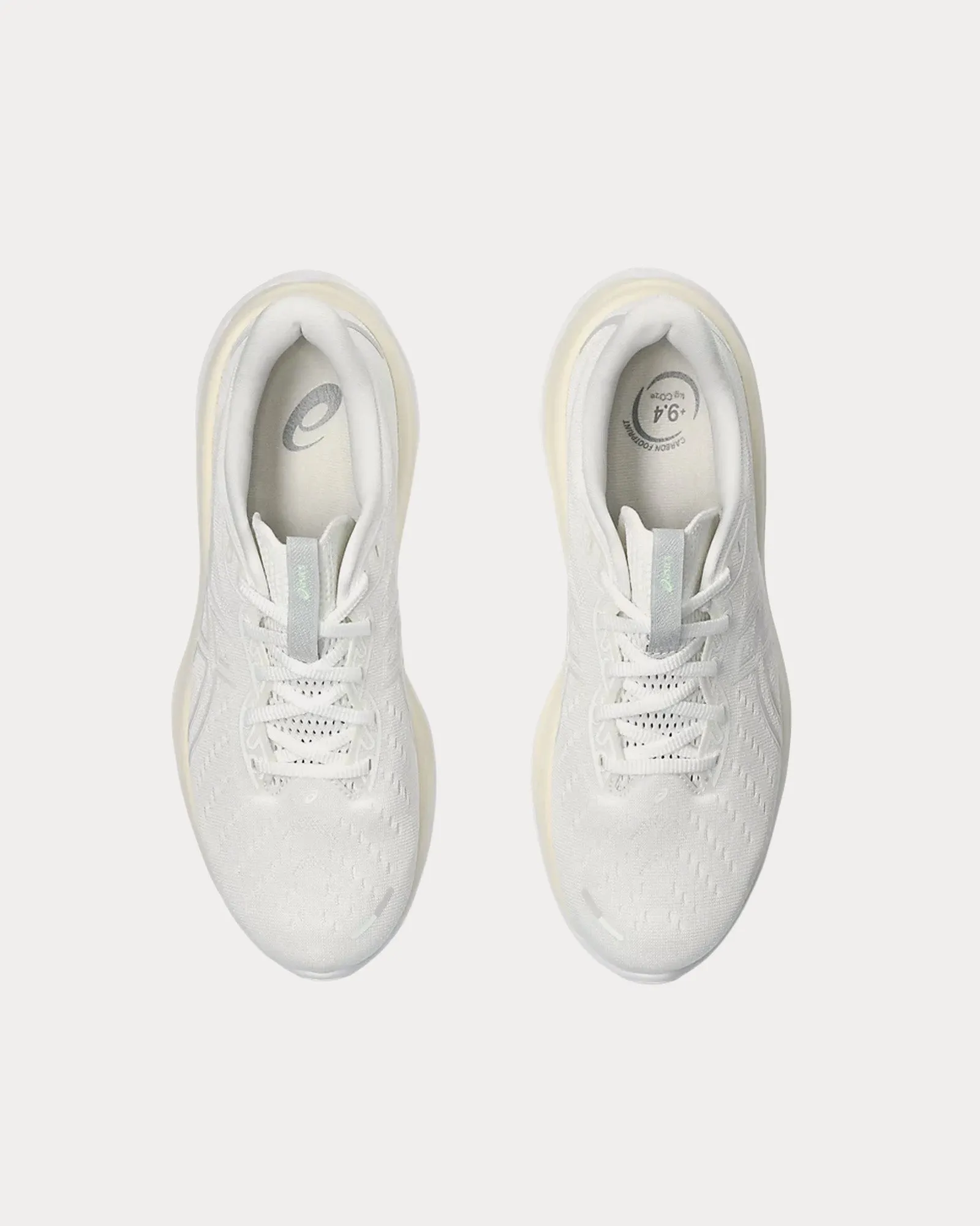 Gel-Cumulus 26 White / White Running Shoes