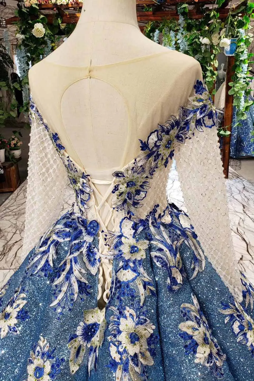 Glitter Beaded Appliques Long Sleeves Blue Ball Gown Quinceanera Gown MP343