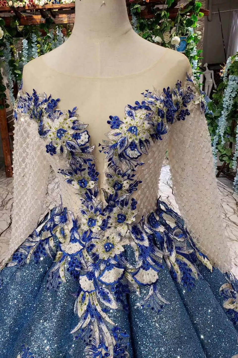 Glitter Beaded Appliques Long Sleeves Blue Ball Gown Quinceanera Gown MP343