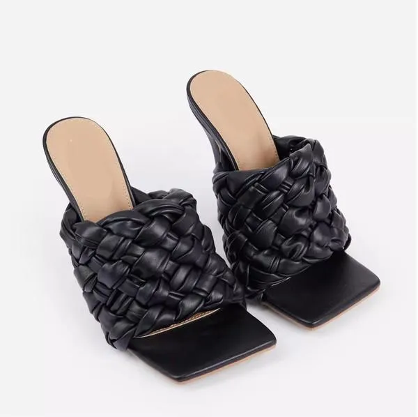 Knot Your Average Slides