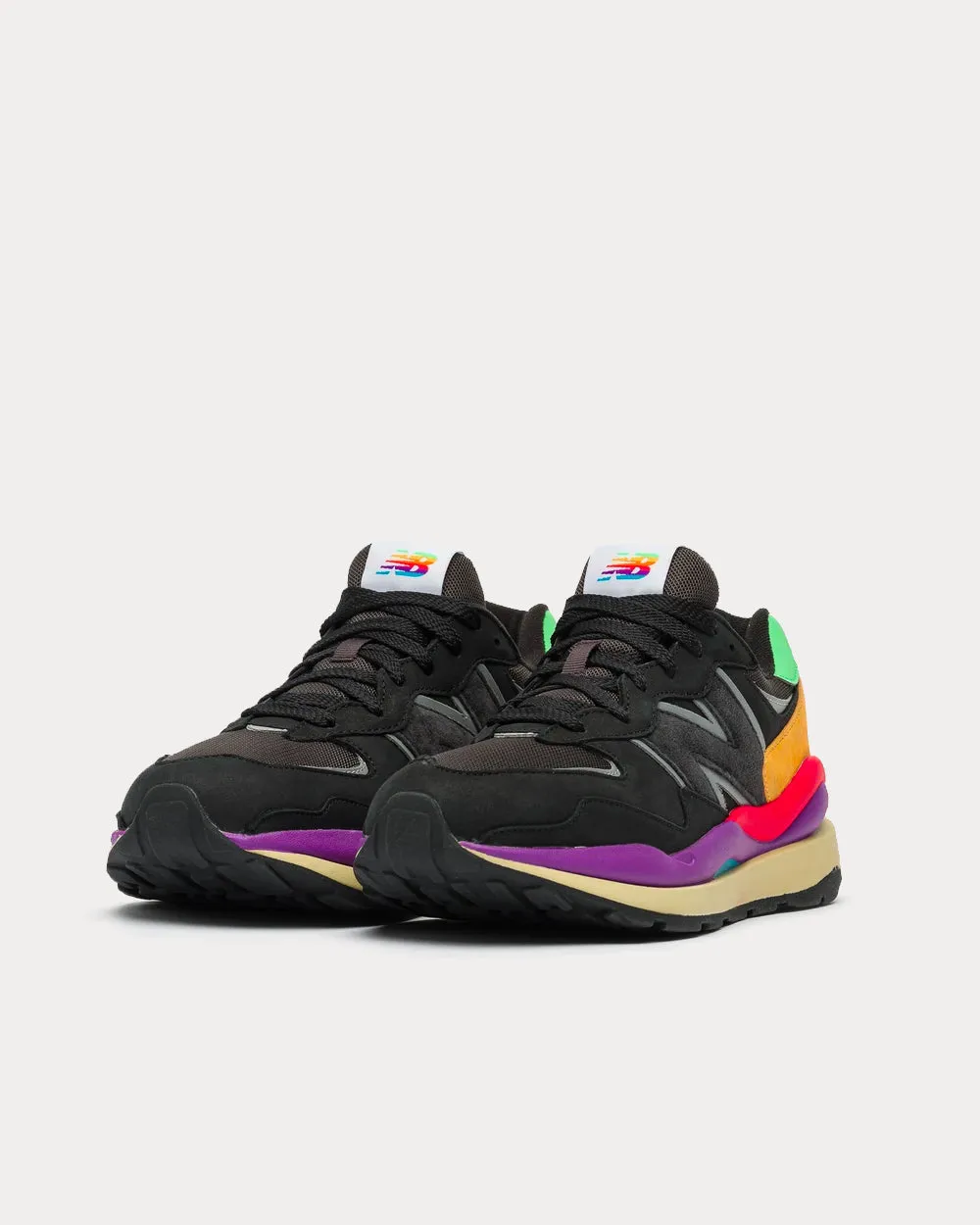 M5740LB Black Low Top Sneakers