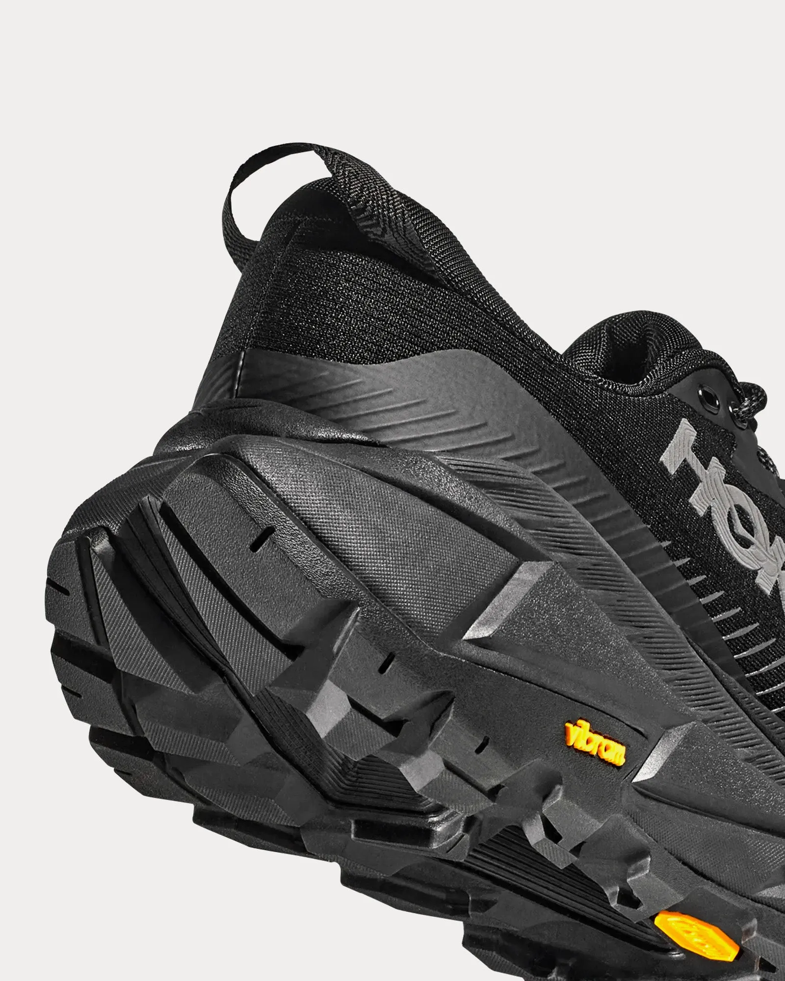 Skyline-Float X Black / Black Running Shoes