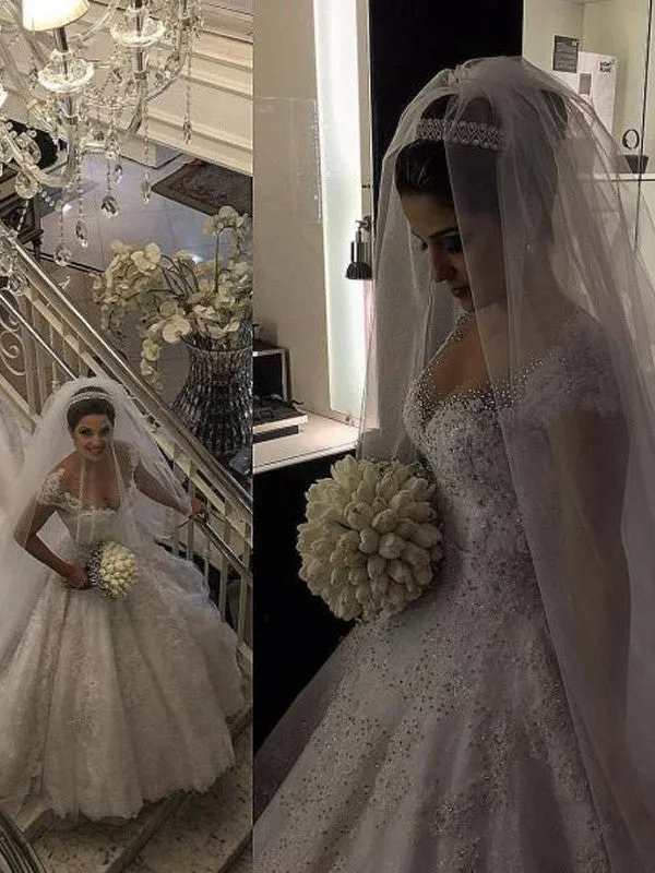 V-neck Sleeveless Ball Gown Floor-Length Wedding dress With Beading OW109