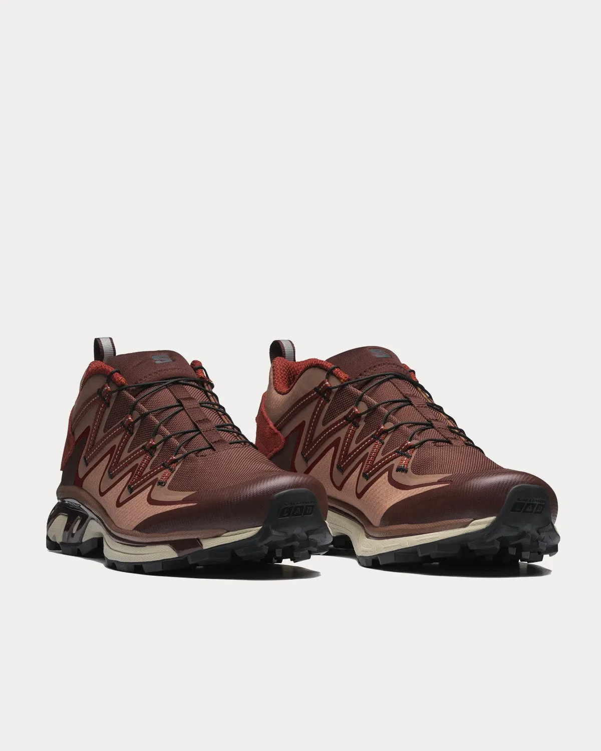 XT-Rush Utility Bitter Chocolate / Acorn / Mocha Mousse Low Top Sneakers